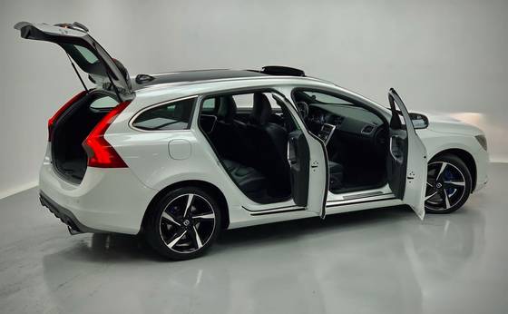 VOLVO V60 2.0 T6 R DESIGN TURBO GASOLINA 4P AUTOMÁTICO